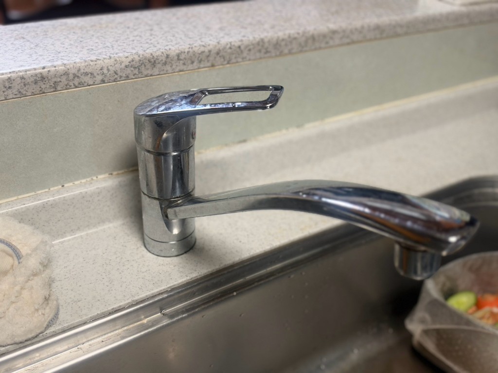 交換前のキッチン水栓